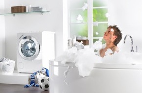 Miele & Cie. KG: Miele stellt zur IFA Geräte mit Warmwasseranschluss vor / Neue Waschtechnologie bietet enormes Sparpotenzial