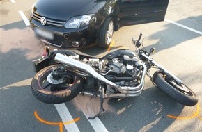 Kreispolizeibehörde Herford: POL-HF: Vorfahrt missachtet - Motorradfahrer bei Unfall verletzt