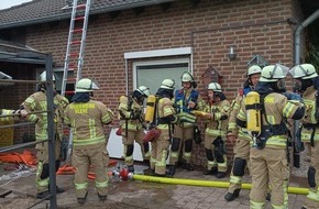 Feuerwehr Kleve: FW-KLE: Löschzug Nord-West übt Ernstfall im Kindergarten Gänseblümchen