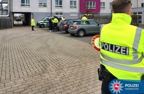 Polizeidirektion Hannover: POL-H: Verkehrskontrollen im Süden und Osten Hannovers sowie in Laatzen