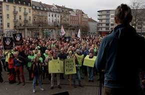 ARD Mediathek: "ARD Story: Kassensturz - Kommunen vor dem Kollaps"