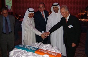 Gebrüder Weiss: Gebrüder Weiss expandiert in die Vereinigten Arabischen Emirate - Neues Joint-Venture mit dem deutschen Partner Röhlig & Co in Dubai