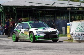 Skoda Auto Deutschland GmbH: Rallye Portugal: WM-Debüt für SKODA FABIA R5 evo mit Jan Kopecký und Kalle Rovanperä (FOTO)