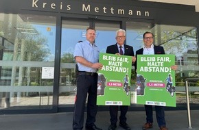 Polizei Mettmann: POL-ME: Plakataktion im gesamten Kreisgebiet: Neuauflage der Kampagne "Bleib fair, halte Abstand!" - 2504115