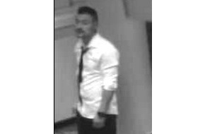 Polizeiinspektion Hildesheim: POL-HI: Gemeinsame Pressemitteilung der Staatsanwaltschaft Hildesheim und Polizeiinspektion Hildesheim.
Polizei sucht Täter und Zeugen mit Fahndungsfotos.