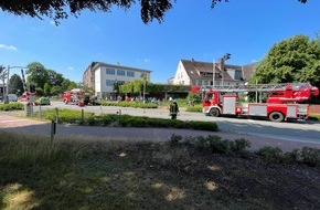 Kreisfeuerwehr Rotenburg (Wümme): FW-ROW: Unklare Rauchentwicklung in Zevener Gymnasium