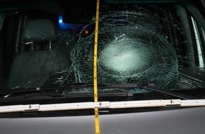 Kreispolizeibehörde Viersen: POL-VIE: Brüggen: Autofahrer macht Fehler beim Abbiegen:Radfahrerin schwer verletzt (Fotoberichterstattung)