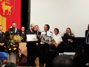 KFV Sigmaringen: 50jähriges Jubiläum der Feuerwehren Thann und Sigmaringen - oder wie ein &quot;Unwetter&quot; für den Beginn einer langen und intensiven Freundschaft sorgte.