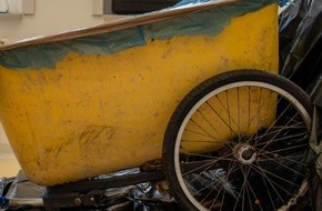 Polizeipr&auml;sidium Rostock: POL-HRO: T&ouml;tungsdelikt in Rostock-S&uuml;dstadt: Polizei sucht Zeugen zur Herkunft und zum Ablagezeitpunkt einer auff&auml;lligen gelben Kiste