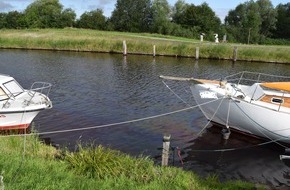 Polizeiinspektion Wilhelmshaven/Friesland: POL-WHV: Ölverschmutzung auf einem Gewässer in Sande (Foto) - Polizei führt Ermittlungen und bittet um Hinweise