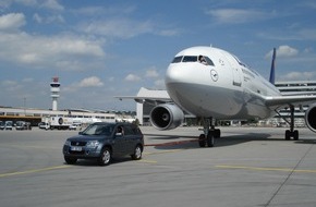 SUZUKI Deutschland GmbH: Suzuki Grand Vitara zieht 100-Tonnen-Airbus für "Galileo"
