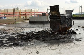 Kreisfeuerwehrverband Calw e.V.: KFV-CW: Bitumenbrenner gerät in Brand. Geringer Sachschaden. Keine verletzten Personen.