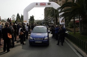 Opel Automobile GmbH: Weiterer Härtetest erfolgreich bestanden: Gelungenes "Monte"-Debüt für Brennstoffzellenfahrzeug HydroGen3