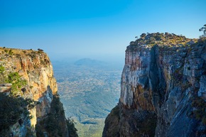 Angola glänzt mit neuem Markenauftritt / Mit neuem Corporate Design, Logo und Website positioniert sich Angola eindrucksvoll auf dem internationalen Tourismusmarkt