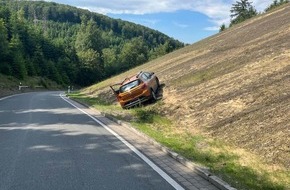 Polizei Lippe: POL-LIP: Detmold-Berlebeck. Verkehrsunfall auf der Gausek&ouml;te.
