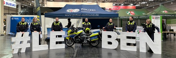 Polizei Dortmund: POL-DO: Motorradmesse in den Westfalenhallen - Verkehrssicherheitsberater der Polizei laden zum Austausch ein