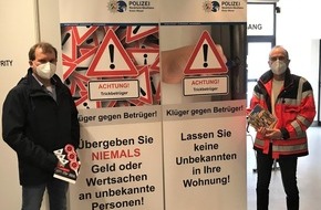 Kreispolizeibehörde Wesel: POL-WES: Infos gegen Trickbetrüger / Infobroschüre der Polizei liegt im Impfzentrum aus