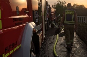 Freiwillige Feuerwehr Menden: FW Menden: Flächenbrand im Lahrfeld