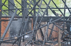 Polizeiinspektion Nienburg / Schaumburg: POL-NI: Brand einer Fachwerk-Remise in Pennigsehl