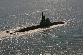 Deutsche Marine - Bilder der Woche: &quot;Egal wer das Tor schießt - Hauptsache die Mannschaft gewinnt&quot; - Die U-Boot-Fahrer der Deutschen Marine sind Teamarbeiter unter Wasser