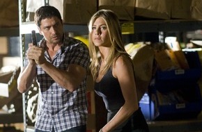 ProSieben: "300"-Star Gerard Butler zeigt sein doppeltes Six-Pack in "Der Kautions-Cop" und "Gamer" auf ProSieben (BILD)