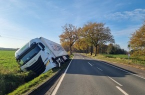 Polizeiinspektion Oldenburg-Stadt / Ammerland: POL-OL: +++Pressemitteilung der Polizeistation Rastede: Vollsperrung der Zwischenahner Straße, Wiefelstede, nach LKW-Unfall