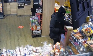 Polizeiinspektion Emsland/Grafschaft Bentheim: POL-EL: Lingen - &Ouml;ffentlichkeitsfahndung nach Raubstraftaten