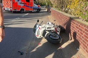 Feuerwehr Sprockhövel: FW-EN: Feuerwehr rückt zu zwei Verkehrsunfällen aus
