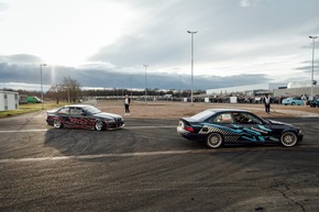 Fahrspa&szlig; zur Automobilmesse Erfurt dank Drifttaxi und Offroad-Parcours