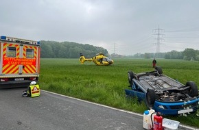 Freiwillige Feuerwehr Werne: FW-WRN: TH_PERSON_KLEMMT - LG4 - LZ1 - LKW gegen PKW // PKW überschlagen