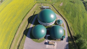 Energy2market GmbH: Energy2market bundesweit Marktführer in der Vermarktung und Regelung von Biogas-Anlagen - Ein Drittel der deutschen Biogas-Branche im e2m-Kraftwerk gebündelt