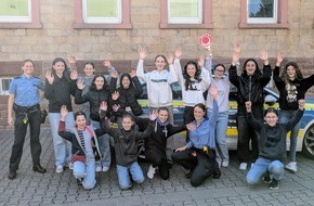 Polizeidirektion Neustadt/Weinstraße: POL-PDNW: Girls' Day bei der Polizeiinspektion Grünstadt - Ein Tag als Polizeibeamtin