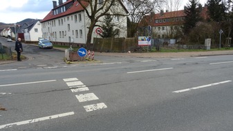 Polizeiinspektion Hameln-Pyrmont/Holzminden: POL-HOL: Erneuter Unfall im schwerlastgesperrten Bereich