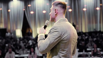 TFS Consulting GmbH: Der einfache Weg zum eigenen Online-Business: Wie das Script to Sales System von Tim Fröhlich Einsteigern zu finanzieller Freiheit verhilft