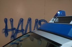 Polizeiinspektion Harburg: POL-WL: Serie von Sachbeschädigungen durch Graffiti - Gemeinde setzt 300 Euro Belohnung aus.