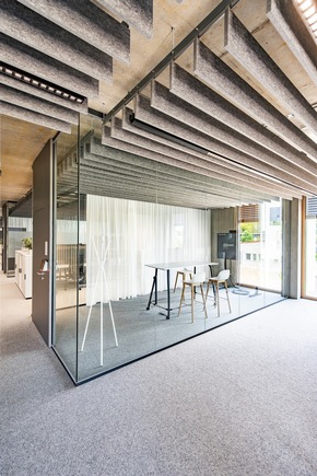 Ganzheitlicher Innenausbau der Lindner Group im DACHSER Neubau in Kempten