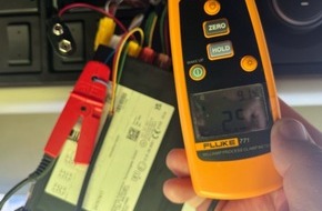 Polizei Bielefeld: POL-BI: Manipuliertes Kontrollgerät in einem LKW - 30 000 Euro Bußgeld