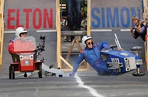 ProSieben: Elton vs. Simon LIVE (mit Bild)