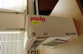 Polizeiinspektion Cuxhaven: POL-CUX: Polizei veröffentlicht weitere Bilder von mutmaßlichem Diebesgut (Schmuck, Taschen, Rucksäcke, Fax-gerät, Telefone, Babyphone, div. Elektronikartikel