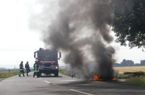 Polizei Düren: POL-DN: Sportwagen bei Rundfahrt komplett ausgebrannt