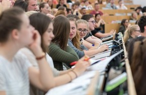 Universität Bremen: Frei Studienplätze: Jetzt noch an der Universität Bremen bewerben