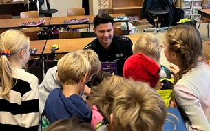 Polizei Paderborn: POL-PB: Kreispolizeibehörde Paderborn beteiligt sich am bundesweiten Vorlesetag