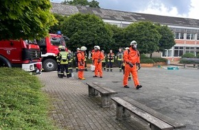 Kreisfeuerwehr Rotenburg (Wümme): FW-ROW: Gefahrstoffeinsatz an Berufsbildender Schule in Zeven