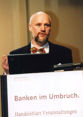 5. Internationale Handelsblatt-Jahrestagung / &quot;Banken im Umbruch&quot; - Auf dem Weg zur B@nk der Zukunft / 14. und 15. September 2000 in Frankfurt / Fotos der Referenten, Teil 2/2