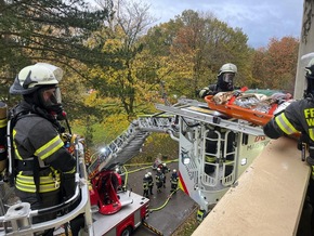 FW-EN: Gemeinsame Übung der Feuerwehr Gevelsberg und der Feuerwehr Wetter(Ruhr)