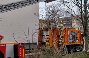 Feuerwehr Dresden: FW Dresden: Informationen zum Einsatzgeschehen der Feuerwehr Dresden vom 21. Februar 2023