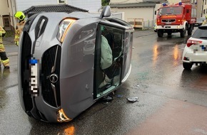 Feuerwehr Stolberg: FW-Stolberg: Auf die Seite gekippt