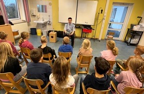 Polizei Paderborn: POL-PB: Polizei Paderborn engagiert sich beim bundesweiten Vorlesetag
