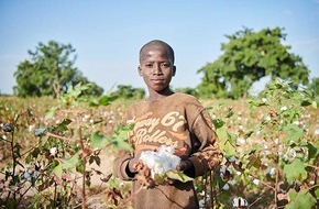 Solidar Suisse: Baumwolle: Schweizer Händler profitieren von Kinderarbeit