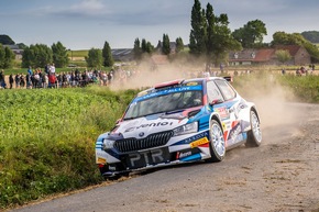 Ypern-Rallye Belgien: SKODA Fahrer Andreas Mikkelsen baut WRC2-Tabellenführung weiter aus